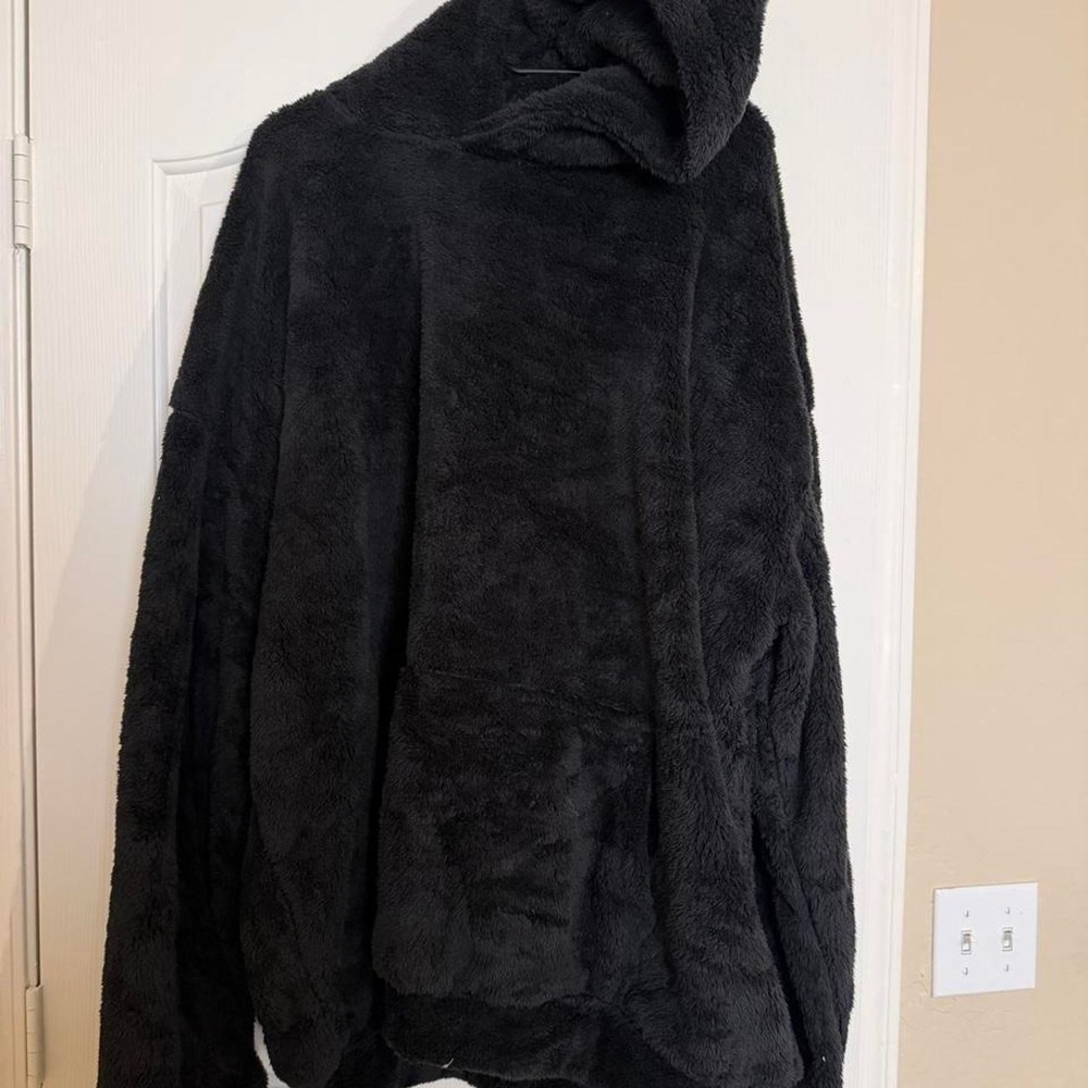 Mens Black Faux Fur Oversized Hoodie Pullover 6XL Big & Tall Cozy Fleece